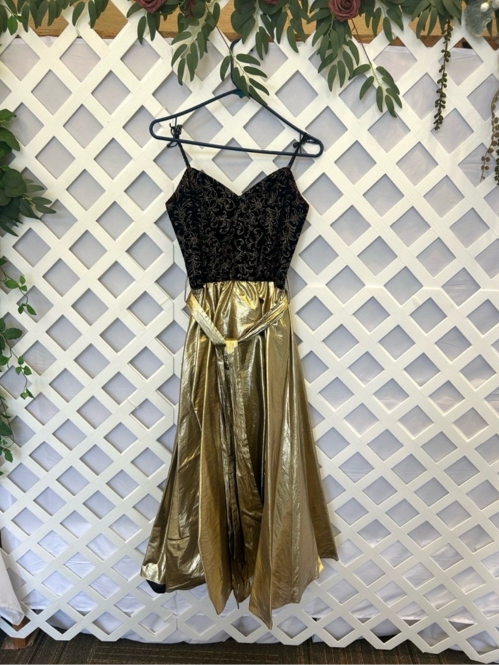 Vintage Betsy & Adam Gold Formal Dress Beaded Corset Metallic Skirt Size 6